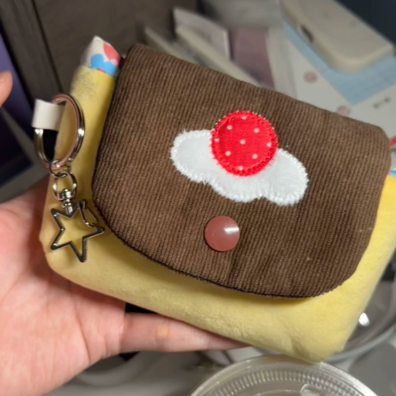 Small Vintage Collectible Items - 1 adet Vintage Peluş Kamera Çantası