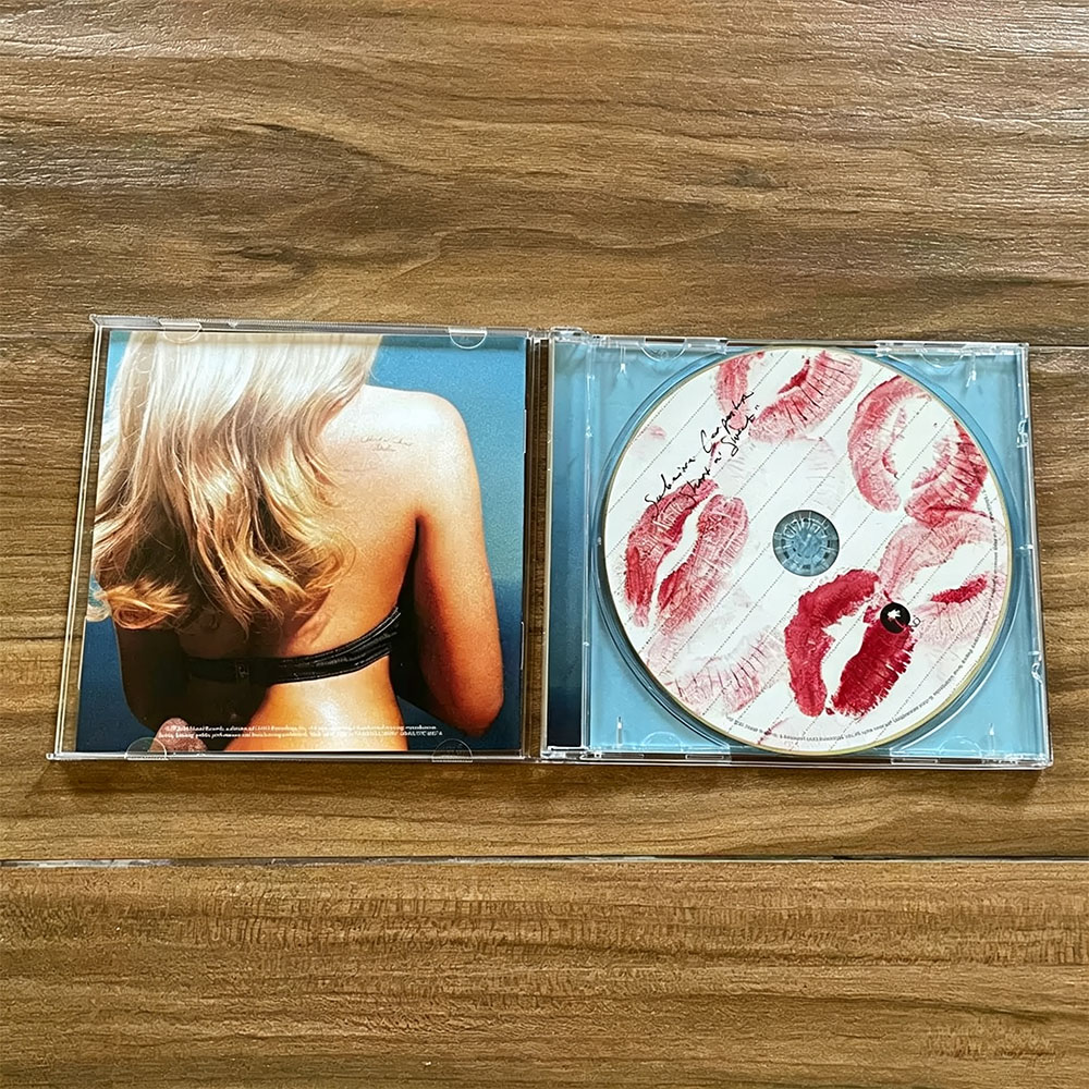 CD 'Short N' Sweet' - Pop, Cou - Vintage And Collectible incelemesi ve fiyatı